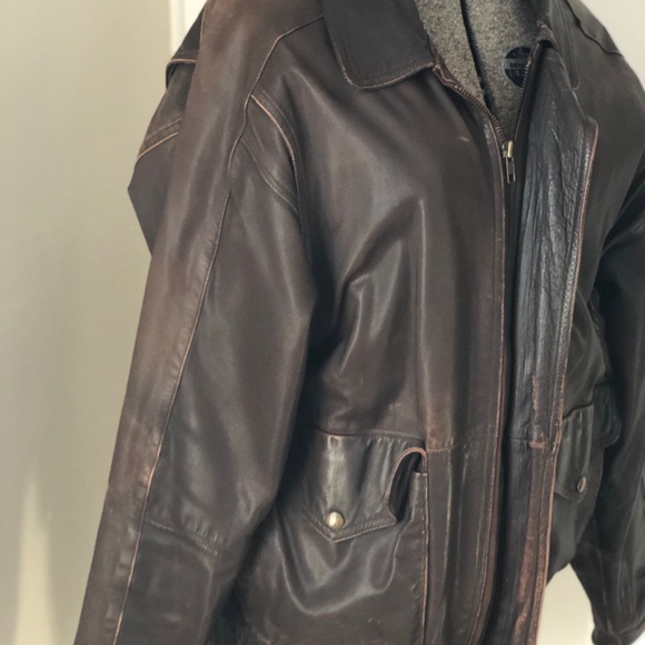 Vintage Men’s Eddie Bauer Leather jacket - Picture 3 of 8